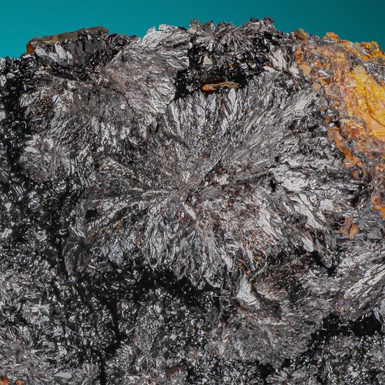 Schneiderhohnite-Urucum Mine | Galiléia | Doce Valley | Minas Gerais | Brazil.